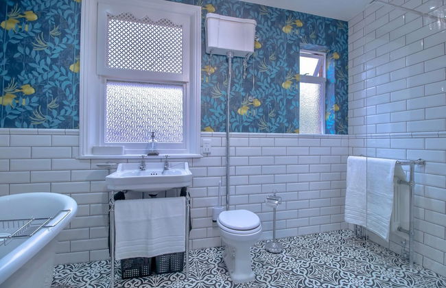 Fabulously Unique 3BD Home Sunderland - Foto 21