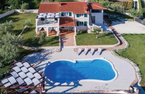 Four-Bedroom Holiday Home With Sea View In Krnica - Foto 19