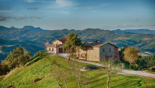 Nice Apartment In Sant'angelo In Vado With Wifi - Photo 5