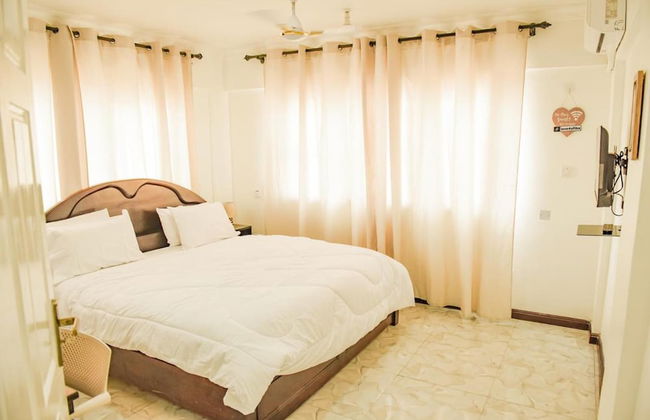 1 Bed Apartment Sleeps 2 -free Parking - Tv & Wifi - Foto 2