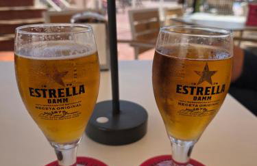 Views, international channels, A-C, pool, bar - Foto 43