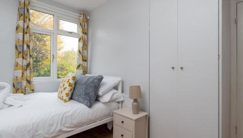 Charming Stony Stratford Milton Keynes Home - Foto 2, wardrobe