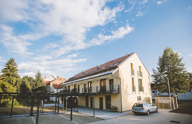 Postcard City Apartments - Foto 1