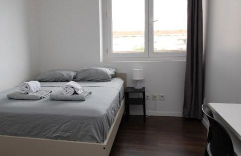 Le 3 Chambres Parking Proche Tram - Foto 13