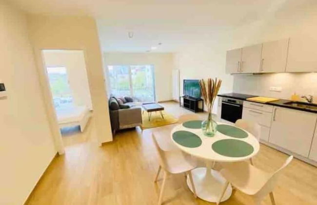 Luxury 2023 Flat in city center. Parking - Foto 9