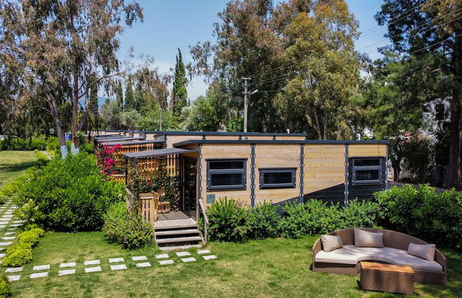 Bitez Tiny House - Photo 25