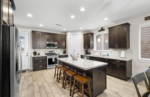 Modern Flagstaff Getaway with Mountain Charm. - Foto 4