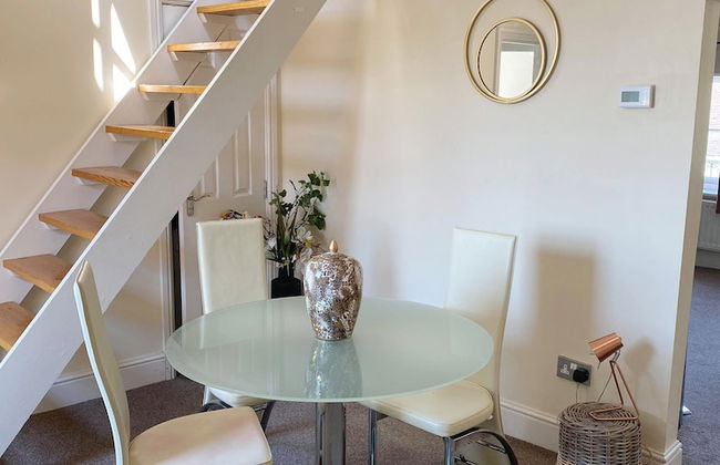 Guards View Windsor - Photo 6