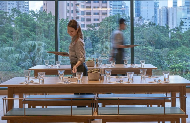 Two MacDonnell Road - Photo 15