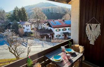 Zentrales Apartment mit Balkon direkt am Wanderweg - Alpenperle Tegernsee - Foto 1