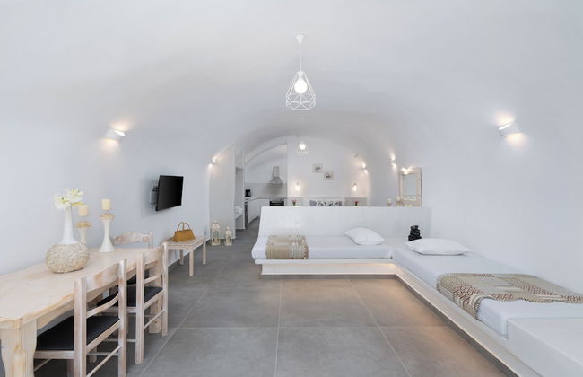 Yiota Collection 4 Suites & 4 Prive Jacuzzi - Foto 39