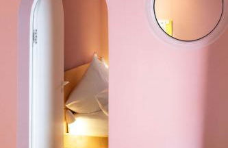 Memphis Design Loft Duplex -40sqm- near Antonplatz - Foto 7