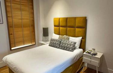 Sleep 5 in Mayfair St James Soho Cov7 - Photo 8