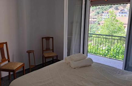 Heirlooms and Halos - Foto 32