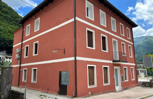 Larocca Tourist Home 4 Valbrenta - Foto 2