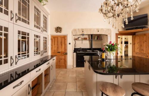 Cosy Farmhouse in Bibury - Dog Friendly & Hot Tub - Foto 22