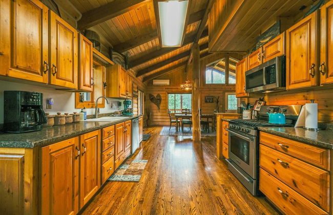 Larch Lodge Secluded Cabin! - Foto 7