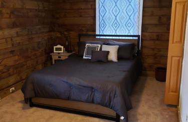 Cozy Cabin minutes from Lake Oneida - Photo 4