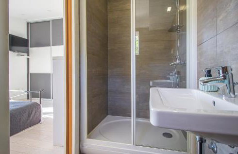 Villa Ume - heated pool, sauna, volleyball court - Photo 41