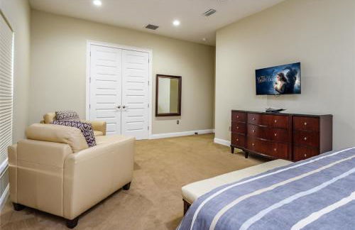 Luxury Mansion Pool Hot Tub Theater Outdoor Kitchen BBQ GM RM 2 Miles Disney - Foto 23