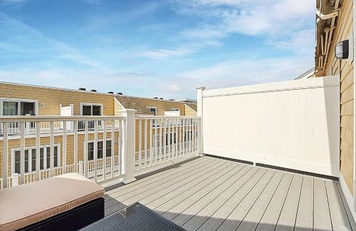 Ashworth Escape Balcony Steps to Beach AC - Foto 26