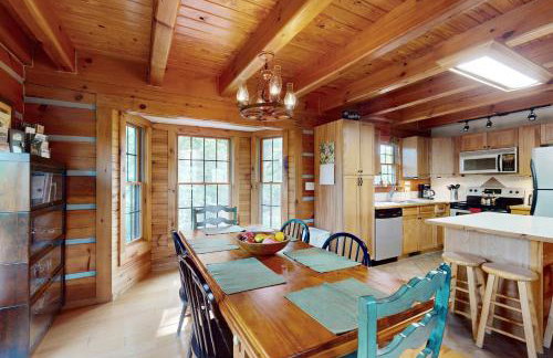 Hot Tub and River Views Doolittle Mountain Cabin - Foto 8