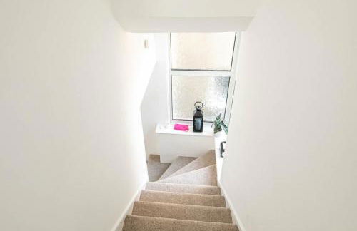 3 bed Modern Home, Vibrant & Stylish, Sleep upto 7 - Foto 34