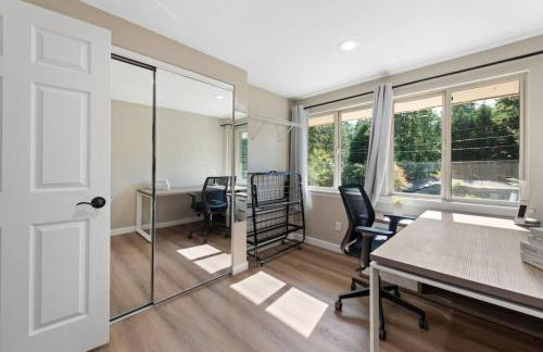 Stylish & Spacious Retreat in Downtown Bellevue - Foto 37