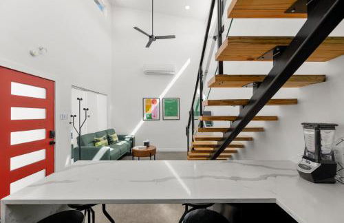 Quantum Tiny Loft at East End Revitalized - Foto 22