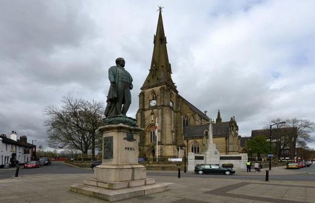 Cosy 1-bed Apartment in Bury Town Centre - Foto 4
