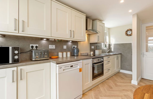 Gorse Cottage - Sea Views Village Centre - Foto 9