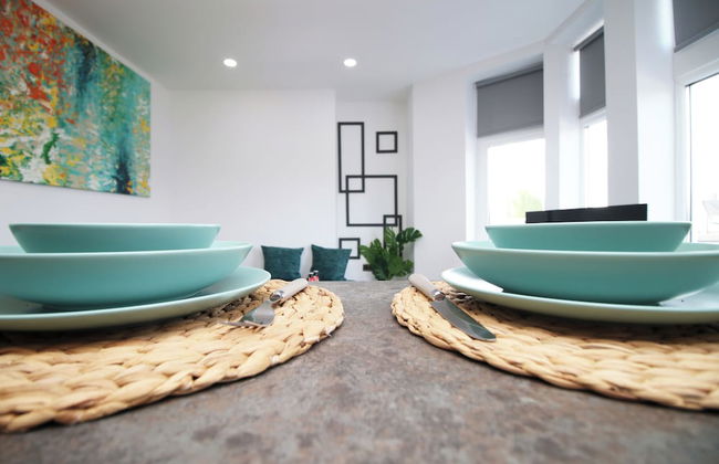 North Road New Luxe Flats with Parking - Foto 31