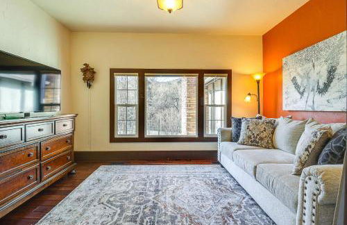 Spacious Manitou Home with Views in Central Location - Foto 13