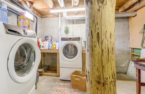 Near Trails, Lakes and Slopes Cabin in Walpole! - Foto 25