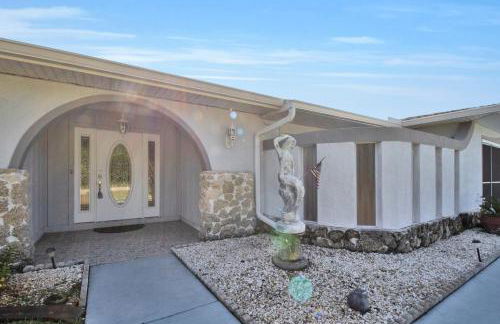 Pet Friendly Canal Front 3-Bedroom Grand Villa with Pool, Linai and Dock - Foto 39