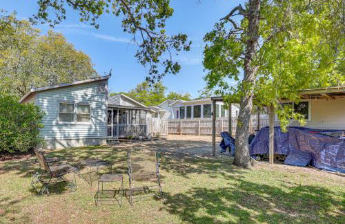 Oak Island Home w/ Fenced Yard, Walk to Long Beach - Foto 20