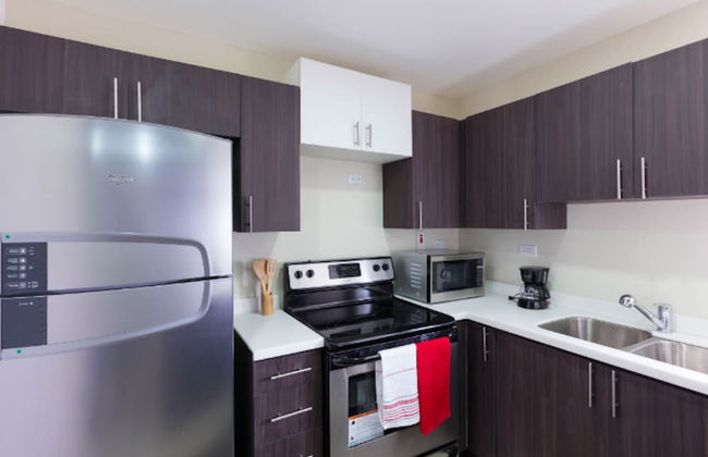 I Heart JA Affordable Luxury at The Bromptons - Foto 12