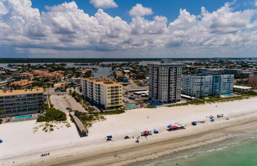 Beachfront Great Views King Bed Heated Pool Balcony - 301 - Foto 49