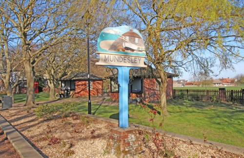 The Bee's Knees - Foto 11