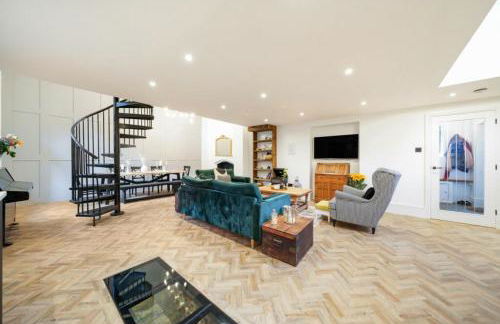 School Cottage conversion - Foto 32