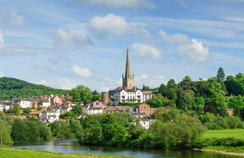 Luxury Riverside Duplex Apartment for 4 - Photo 12