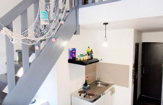 Petit Duplex Lumineux, hyper centre à 2 pas du port, Intendance Luxury Host - Foto 2