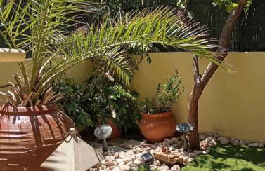 Ηome & Garden with parking close to Olympic Stadium - Foto 60