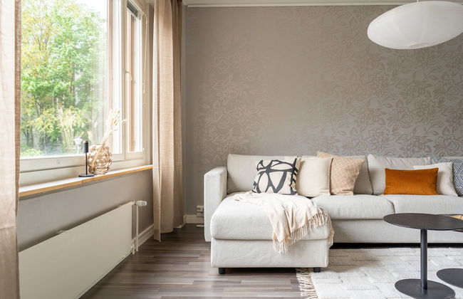 Spacious 2br Apartment - Photo 8