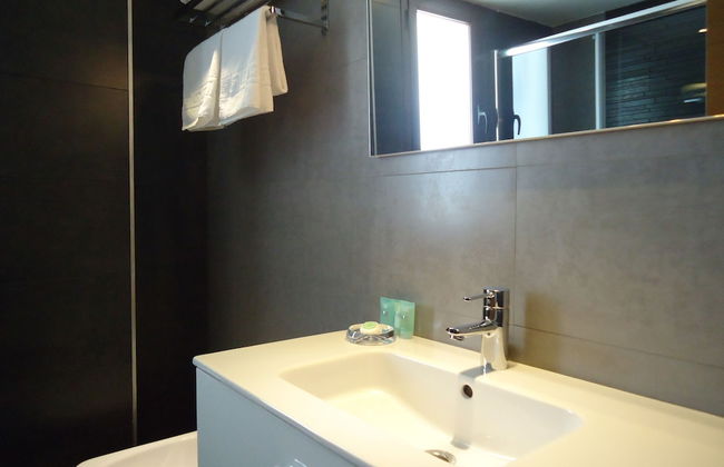 Apartamentos Turisticos Mauror - Foto 29