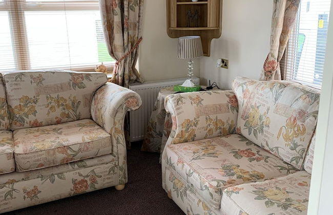 Remarkable 2-bed Caravan in Ingoldmells - Foto 12
