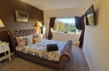 Large house with pool only 15 mins from the beach - Foto 16