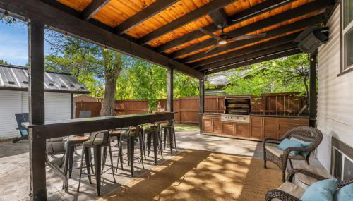 CSU Hideaway King Bd, Backyard Oasis, EV Charger - Foto 3