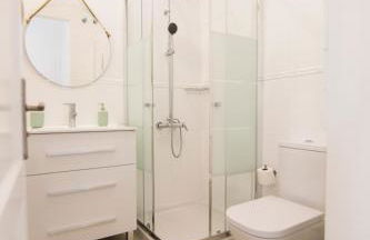 Deluxe Apartment. 50 meters Beach - Foto 9