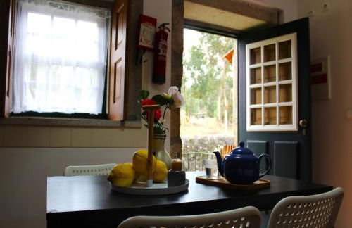 Cottage in Santa Comba With Pool - Photo 11